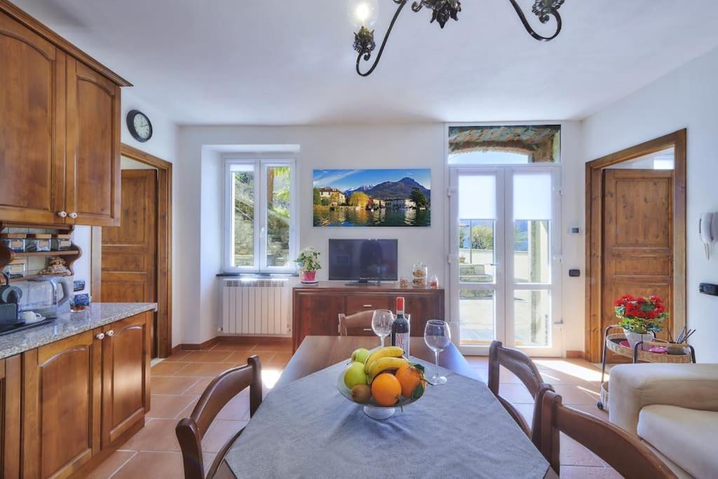 Casa Ducale Como Lake View Mandello del Lario Exteriör bild